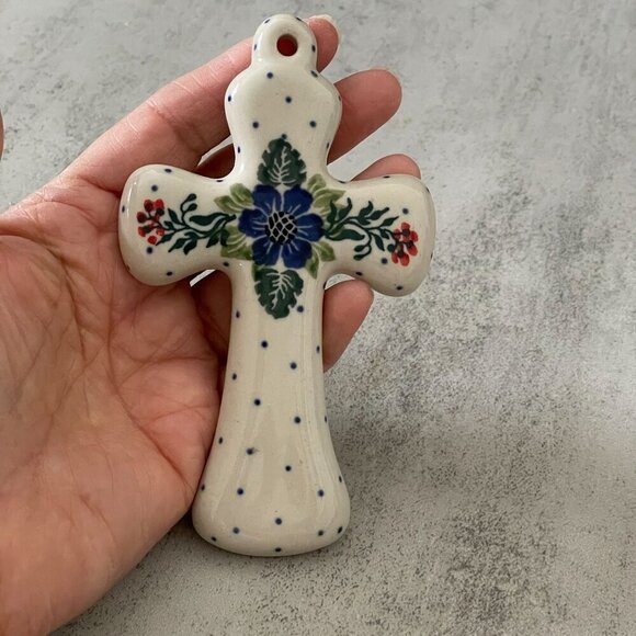 Ceramika Artystyczna Polish Cross Hand Painted Stoneware Wall Hanging 5" x 3" - Picture 3 of 6